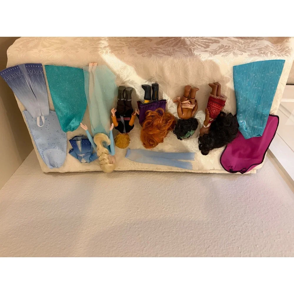 Disney Princess Doll Lot Frozen Elsa Anna Kristoff Moana Figures and Clothes